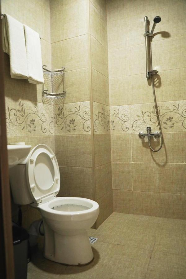 Hotel Estonia Two Kobuleti Extérieur photo