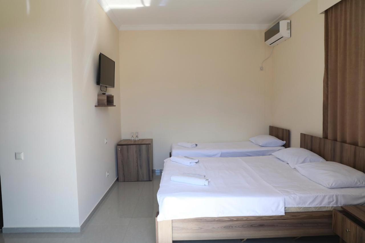Hotel Estonia Two Kobuleti Extérieur photo