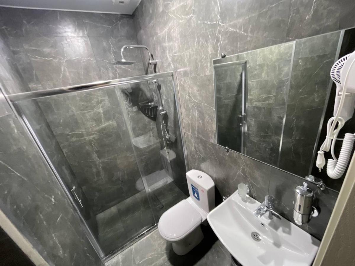 Hotel Estonia Two Kobuleti Extérieur photo
